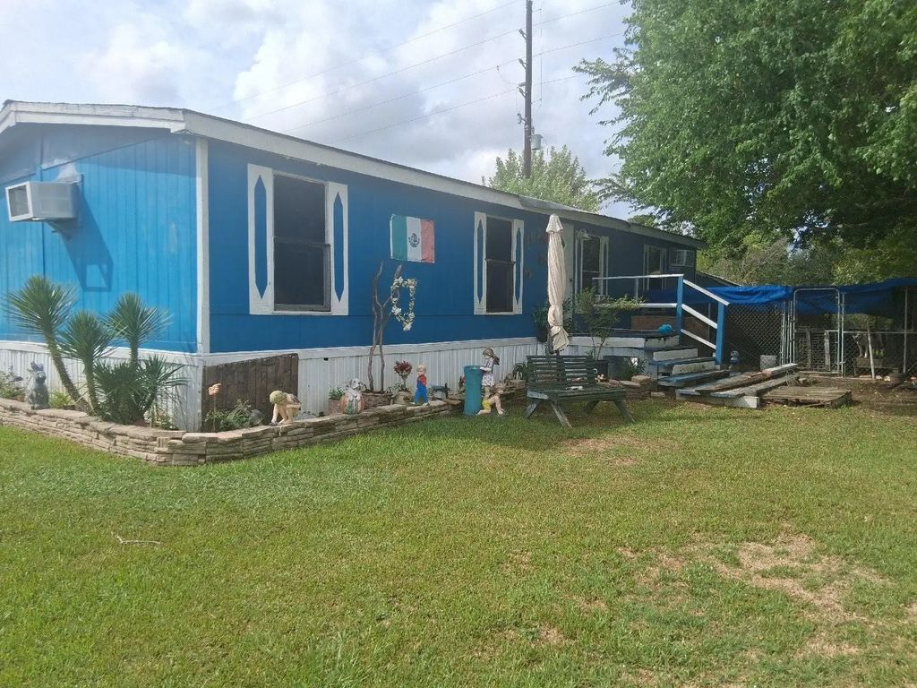 7318 Rabbit Hollow Drive, Baytown