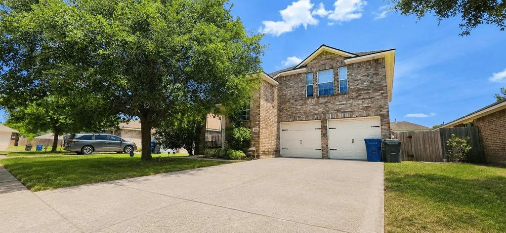 29122 Foxingham Circle, Spring