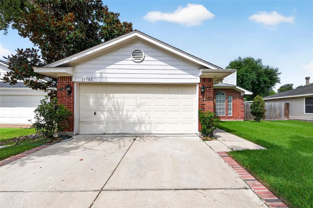 15502 Prairie Oaks Drive, Houston