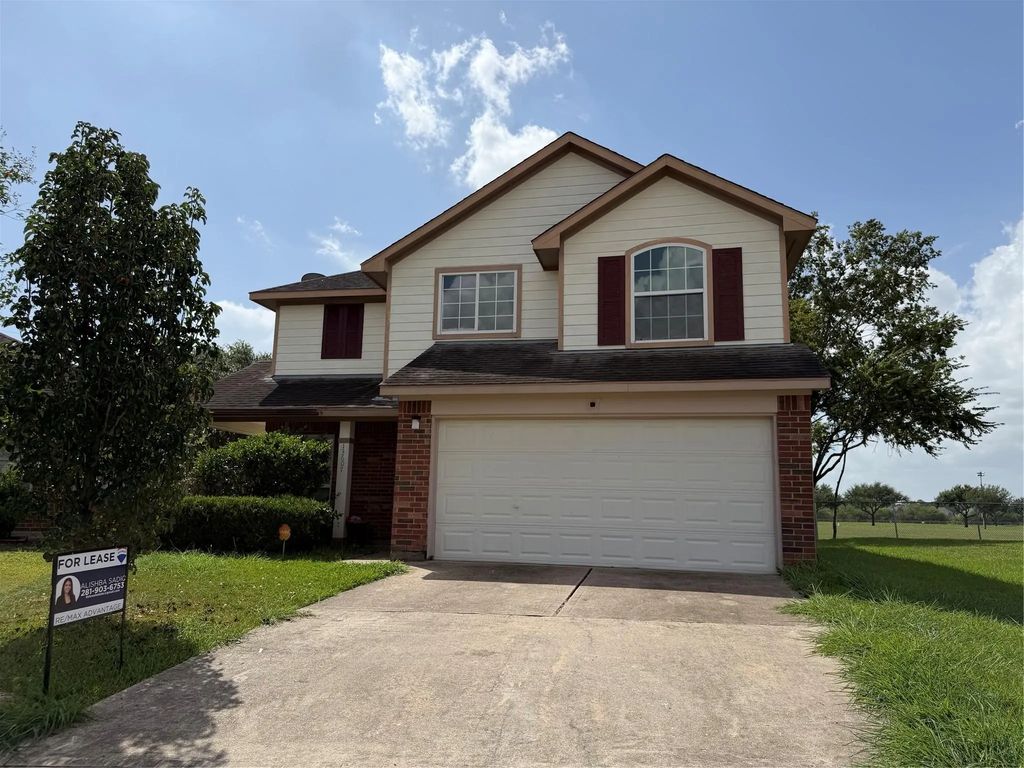 13607 Padgett Drive, Sugar Land