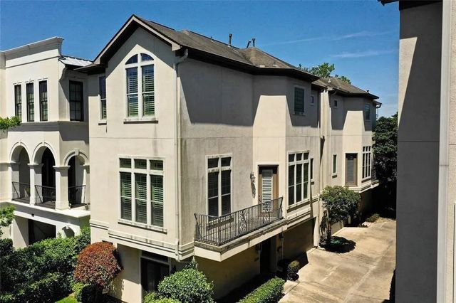 2406 Wroxton Road, Houston