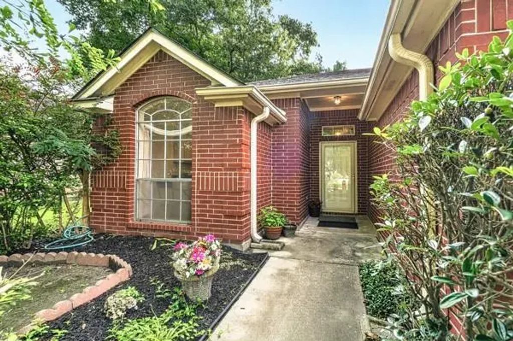 1727 Millhouse Road, Houston