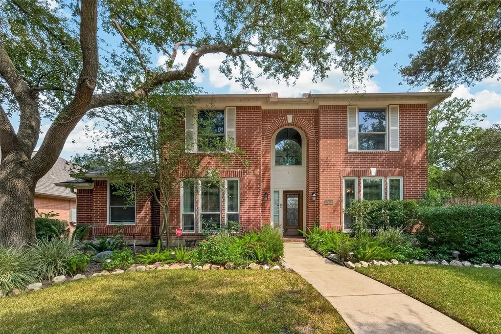 13002 Fox Brush Lane, Houston