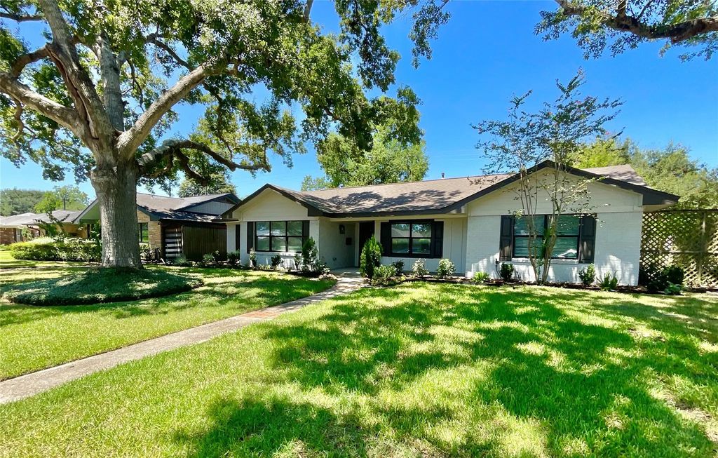 4302 Mcdermed Drive, Houston
