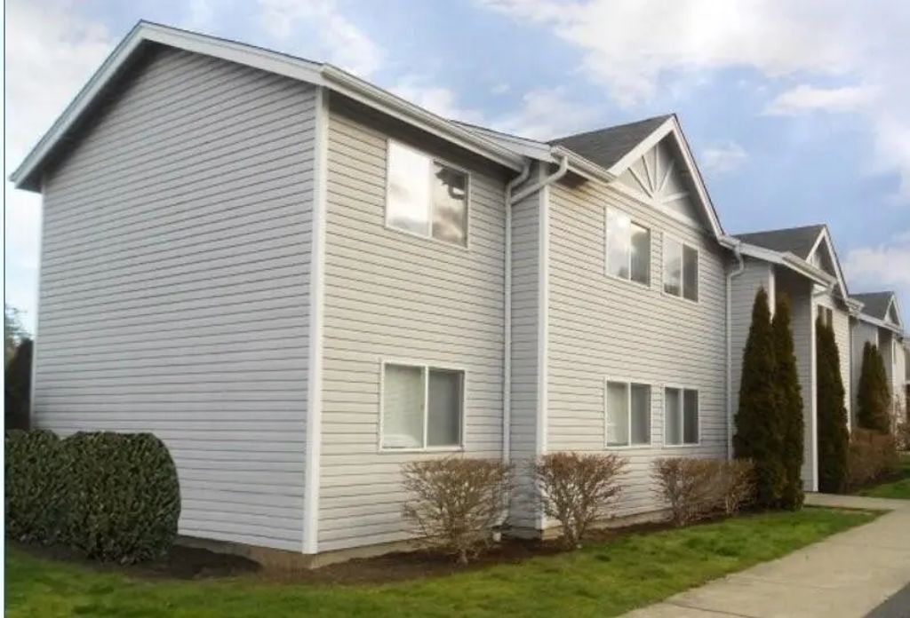 445 Carter Ave, Other