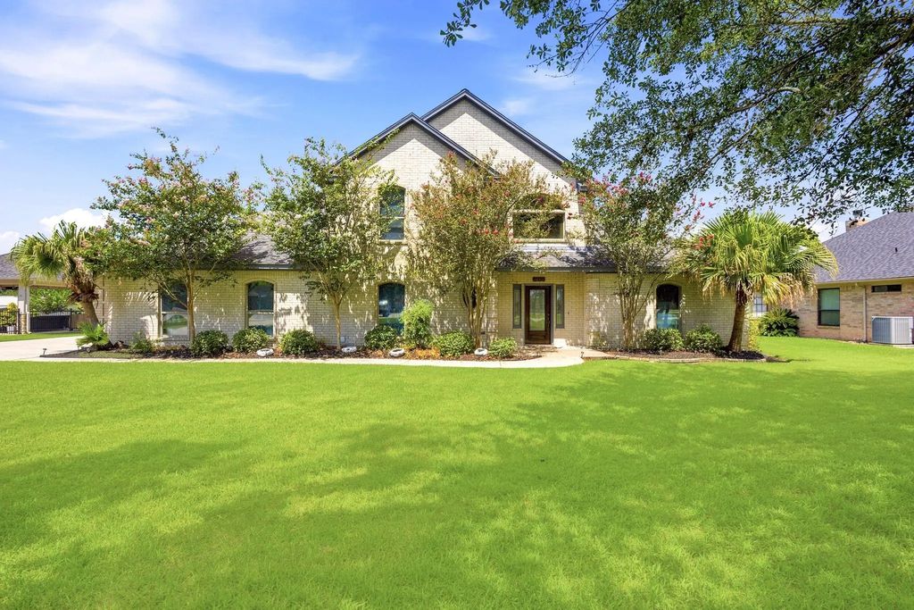 1606 Bayou Breeze Drive, Baytown