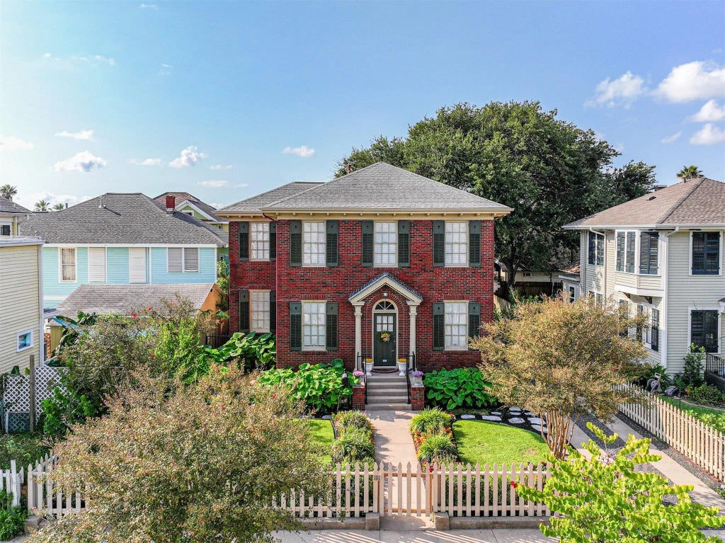 1111 Sealy Street, Galveston