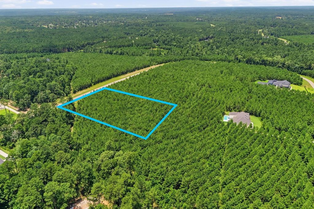 16222 Ridge Oak Road, Willis