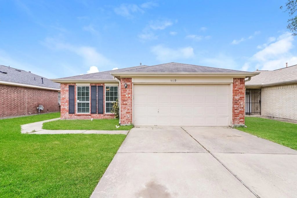 5119 Panay Park Drive, Houston