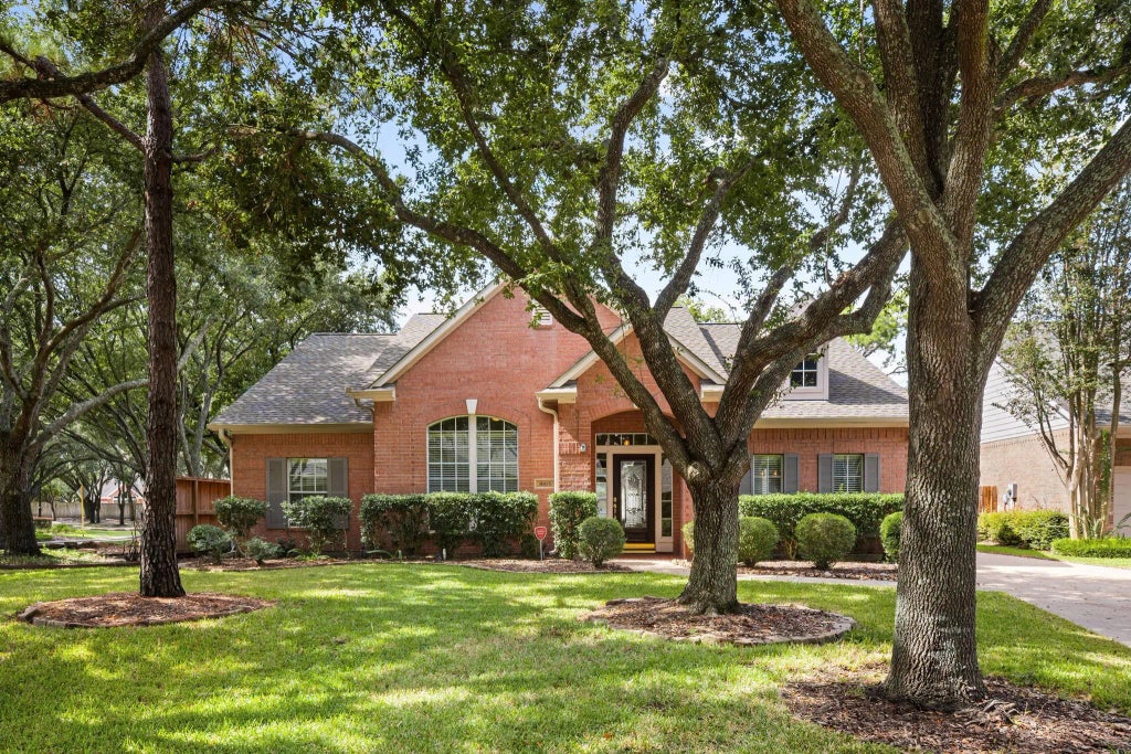 8815 Desert Cloud Lane, Houston