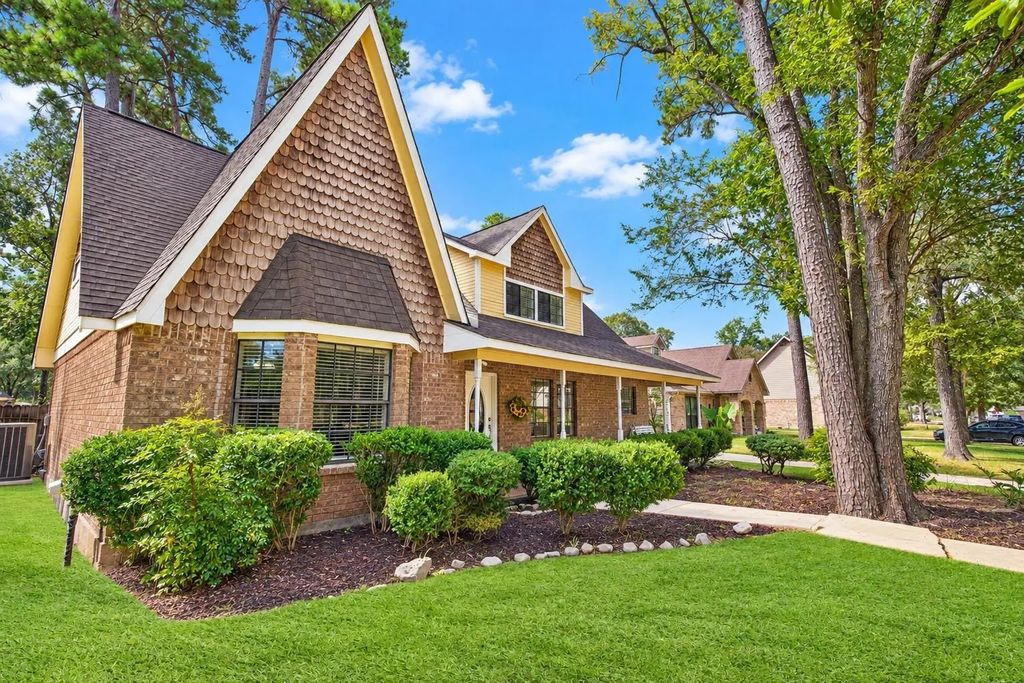 4018 Garden Lake Drive, Kingwood
