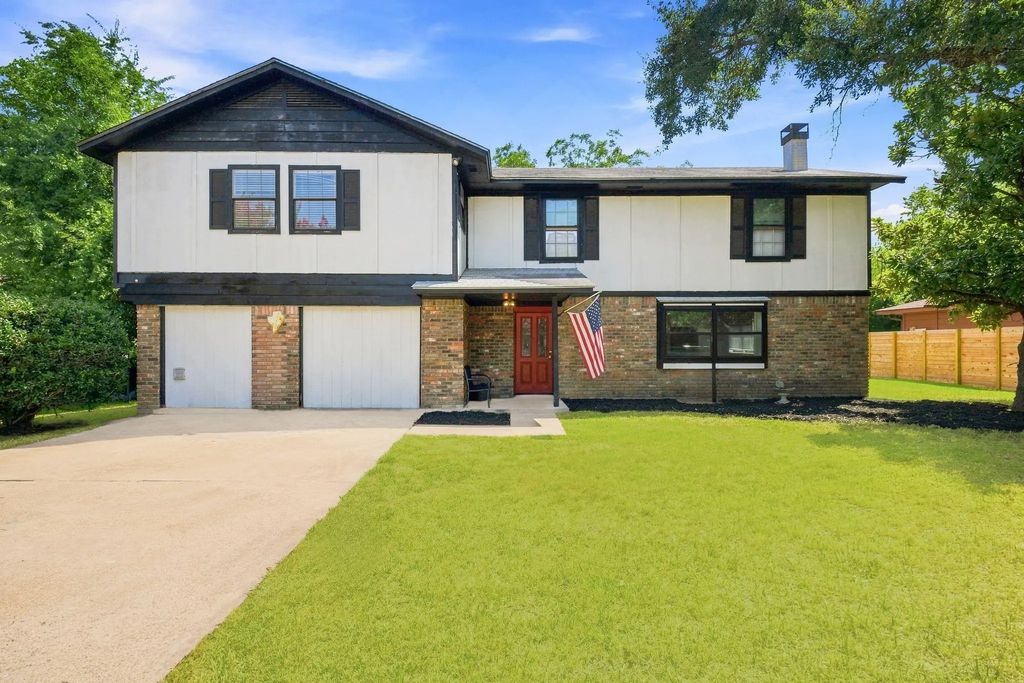 2011 Avenue T, Huntsville
