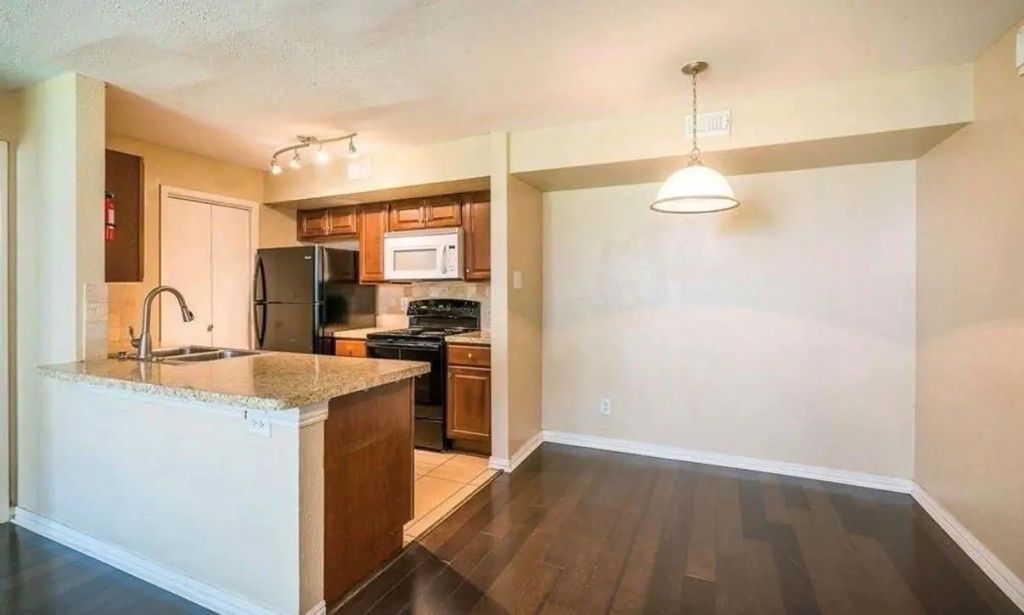 3900 Woodchase Drive 63, Houston