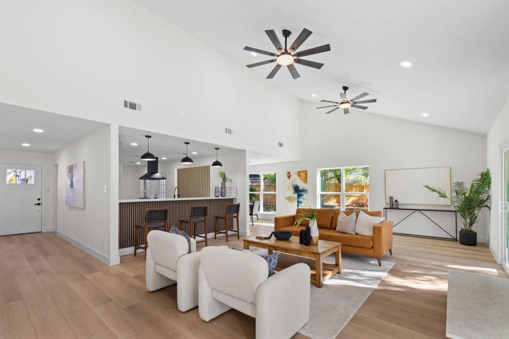 11658 Manor Park Drive, Houston