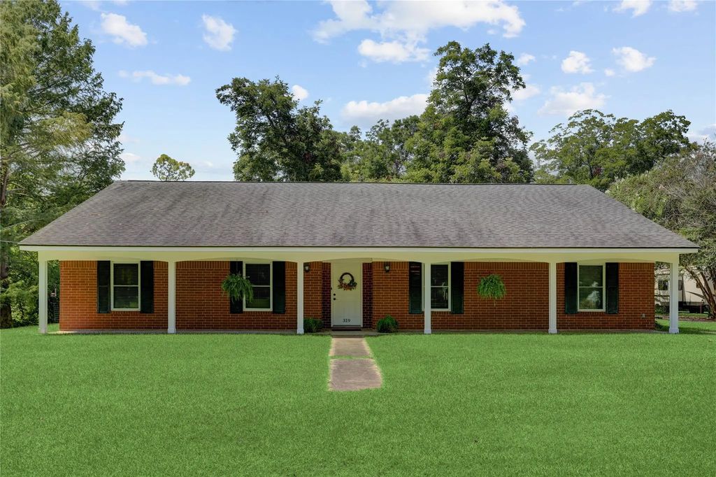 319 Garrett Road, Wharton