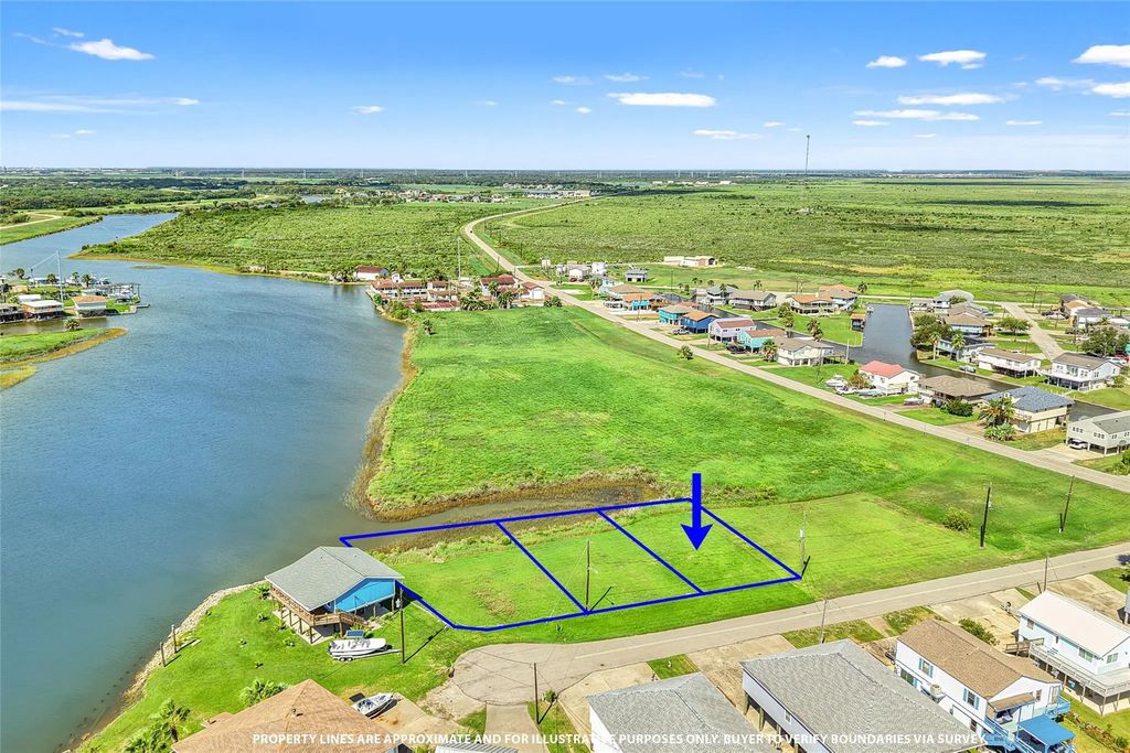 Poop Deck - Lot 256 Lane, Freeport
