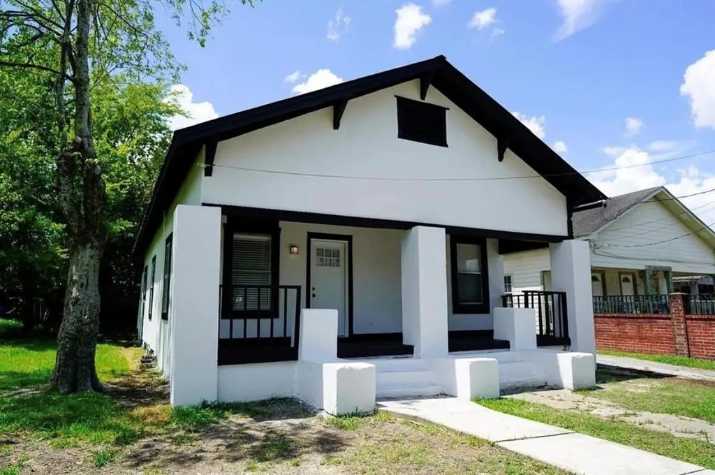 4302 Crites Street, Houston