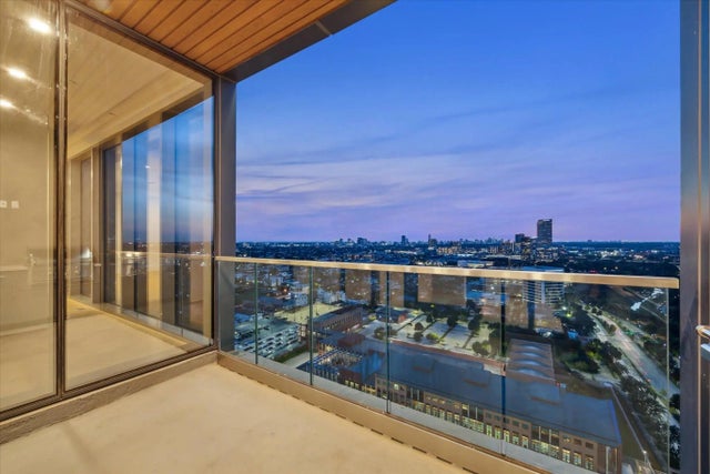 1711 Allen Parkway 2402, Houston