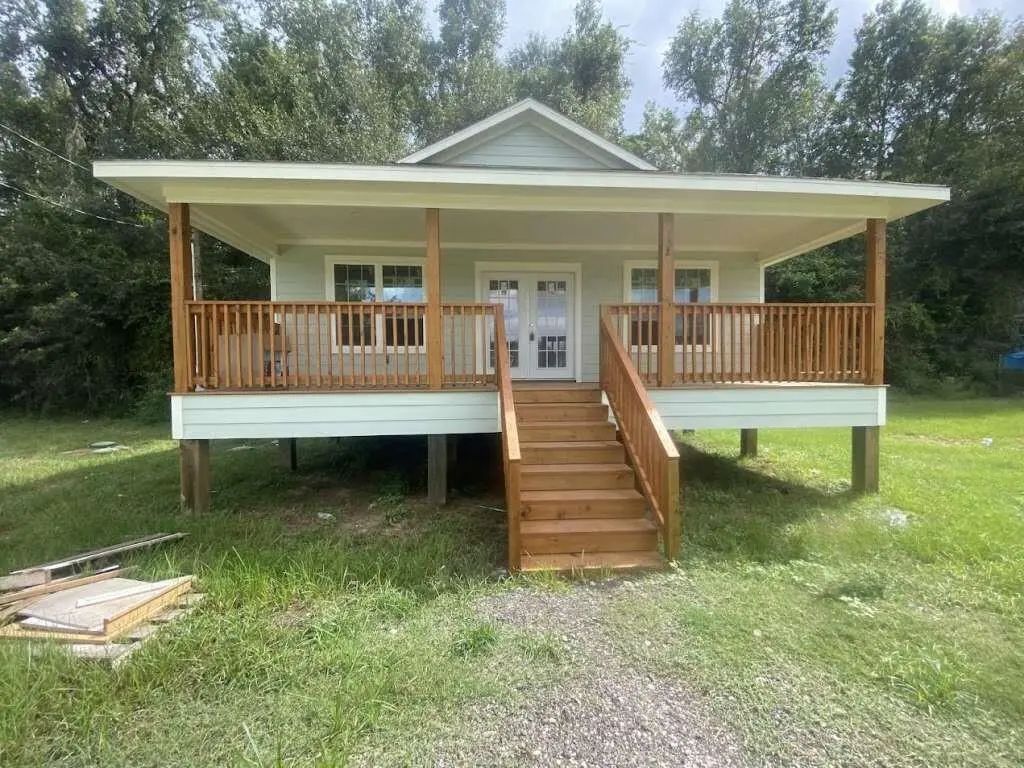 152 Pine Ridge Drive, Cleveland