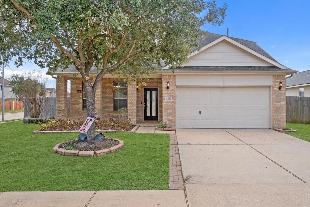 15238 Olmstead Park Drive, Cypress