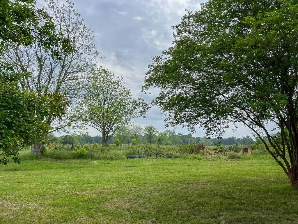 T-20 County Road 3630, Lovelady