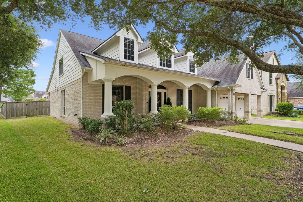 13050 Forester Canyon Lane, Sugar Land