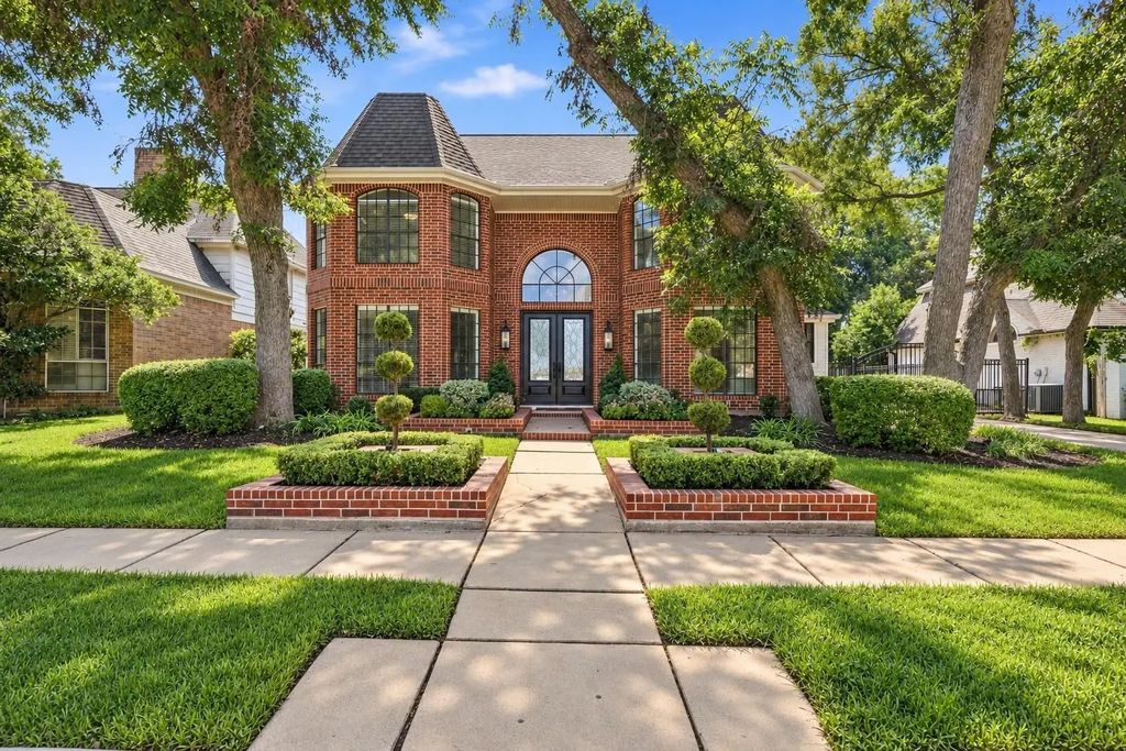 1207 Plantation Drive, Richmond