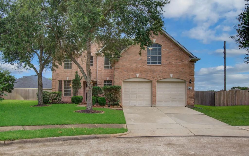 4602 Schiller Park Lane, Sugar Land