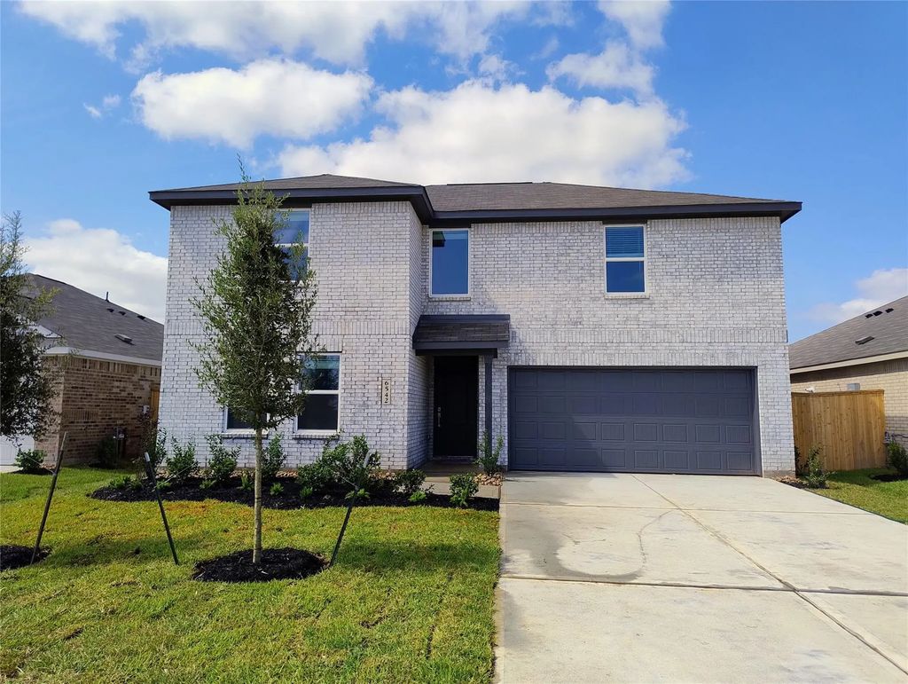 6518 Little Yellow Court, Needville
