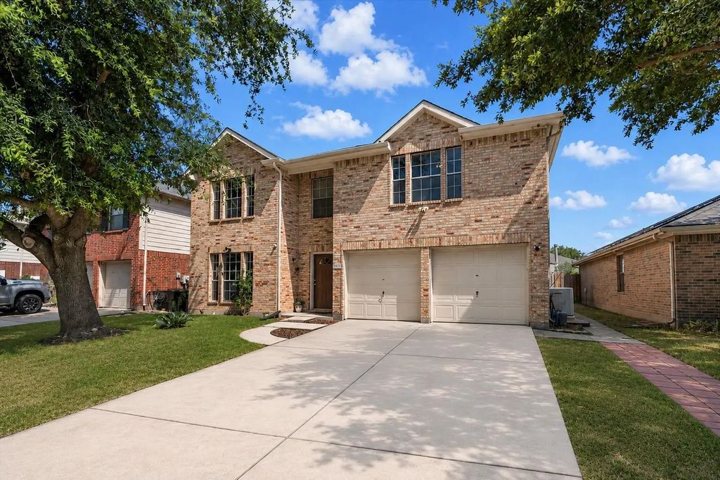 5918 Stirring Winds Lane, Houston