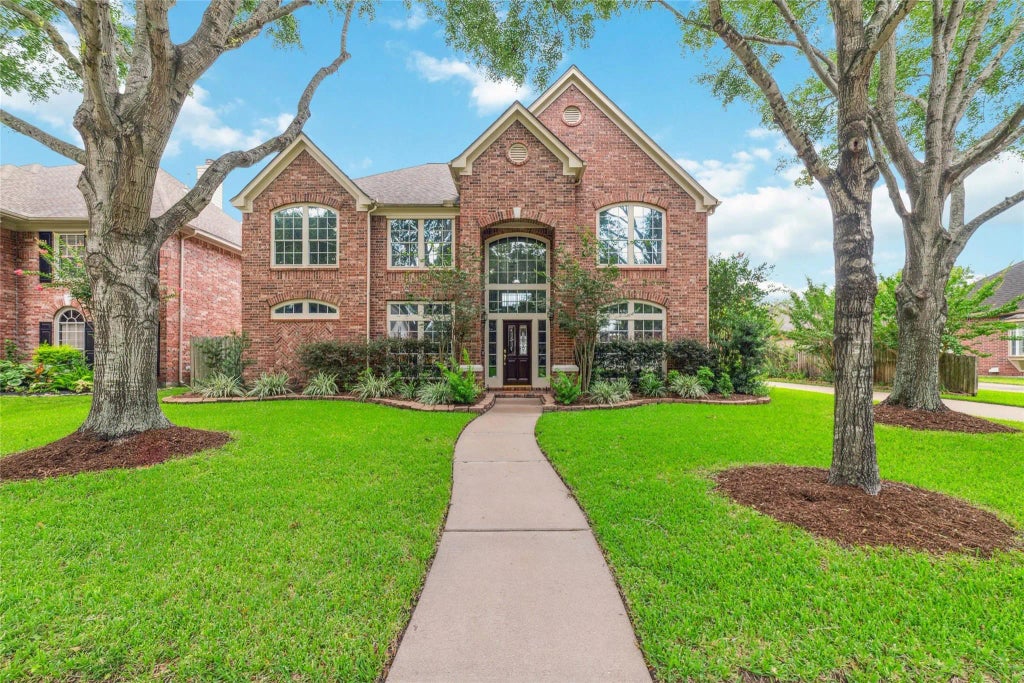 1915 Stormcroft Circle, Katy