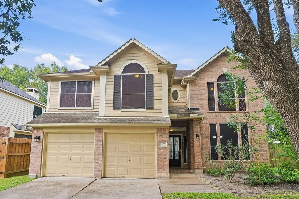1307 Sandpiper Court S, Pearland