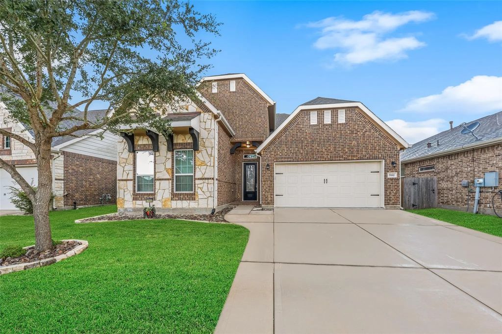 5182 Echo Falls Drive, Alvin