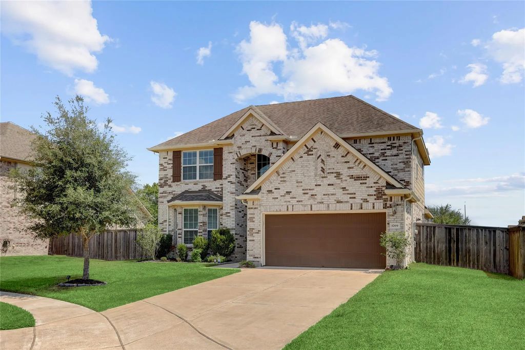 1769 Hickory Place, Pearland