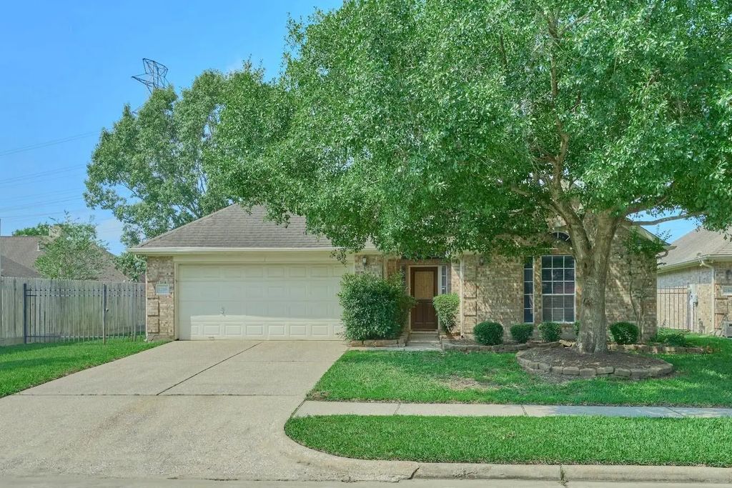 12318 Georgetown Park Court, Houston