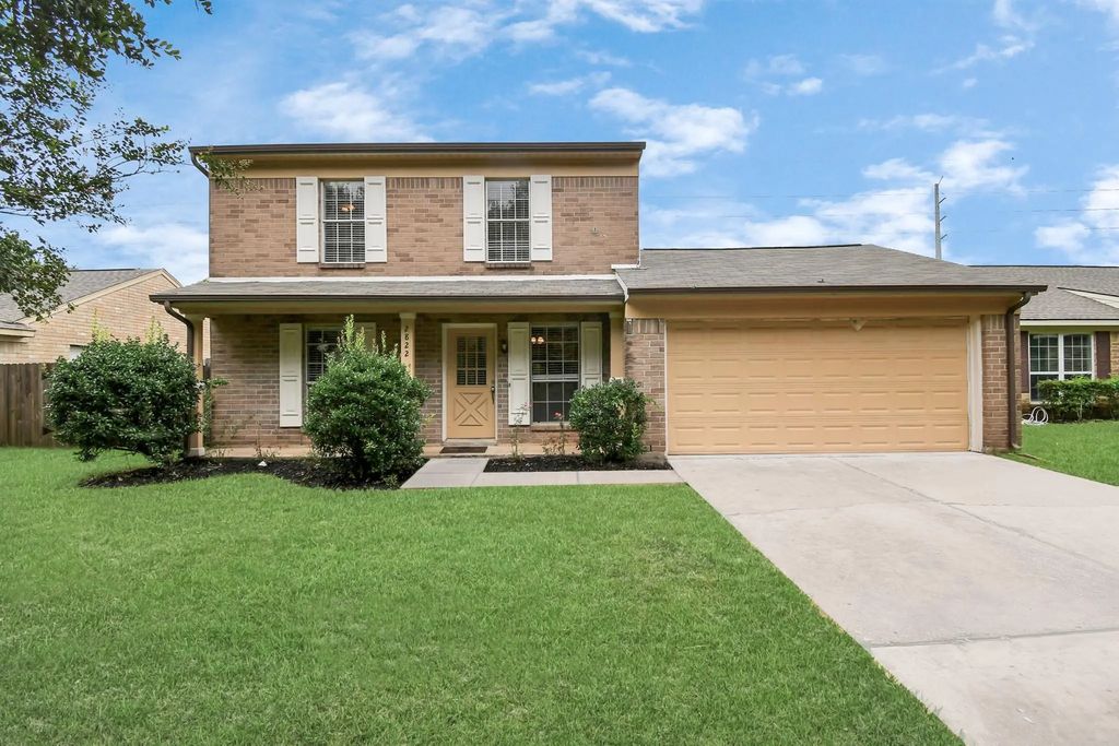 2822 Great Lakes Avenue, Sugar Land