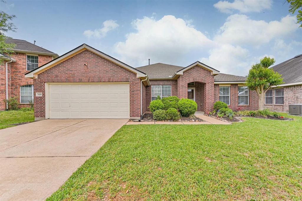 3430 Danbury Chase Trail, Fresno