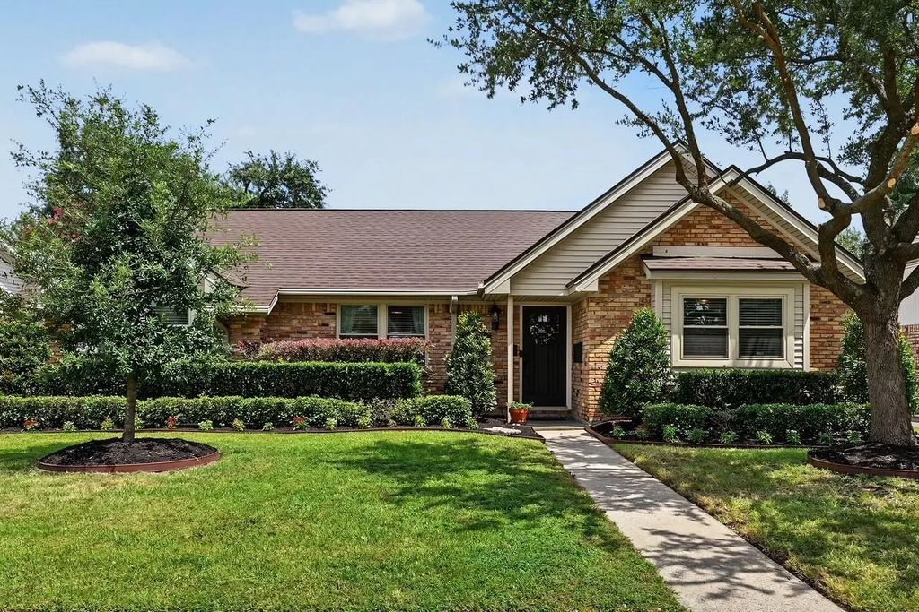 2411 Tannehill Drive, Houston