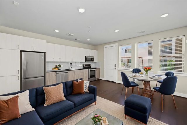 4819 Caroline Street 111, Houston