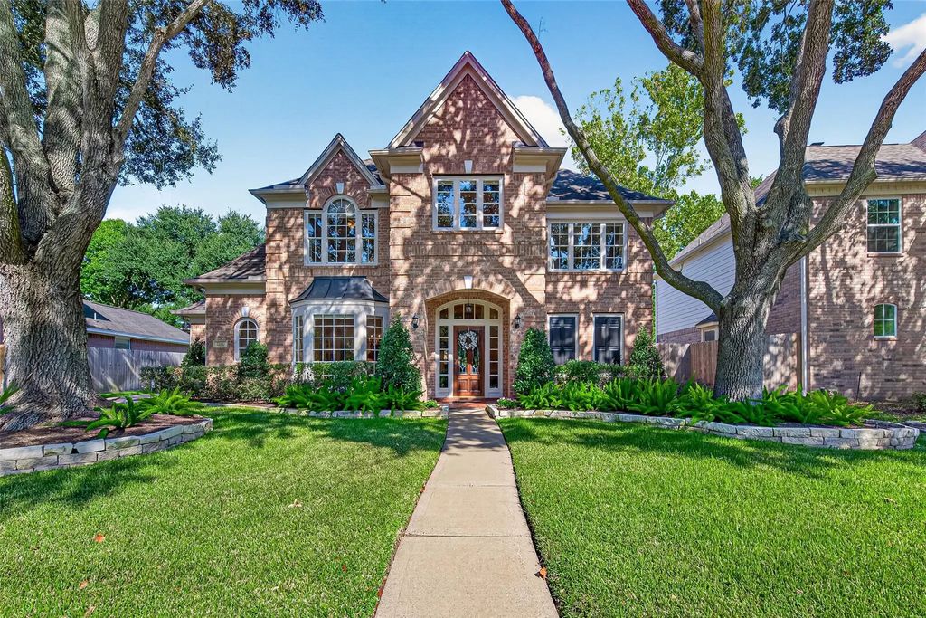 22010 Mission Hills Lane, Katy