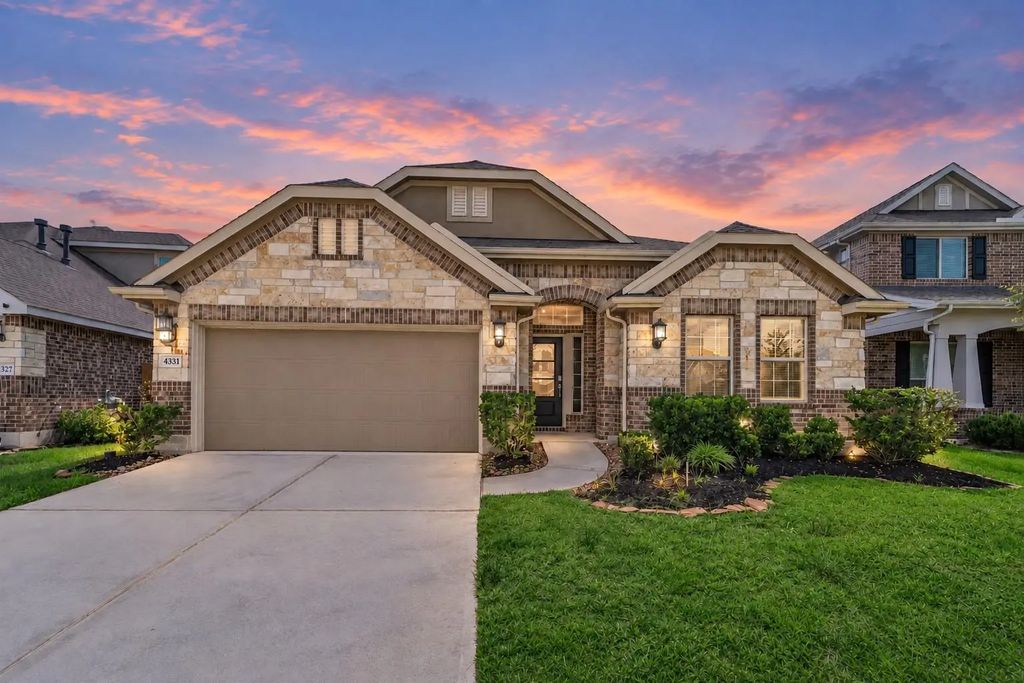 4331 Tawny Timber Drive, Spring