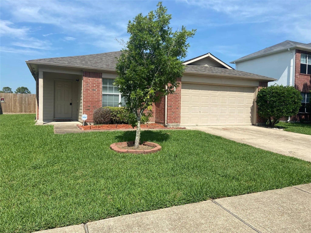 3106 Centennial Village Drive, Pearland