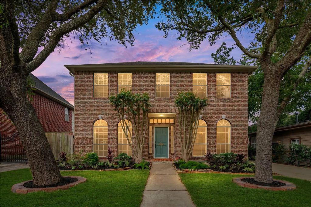 4312 Holt Street, Bellaire