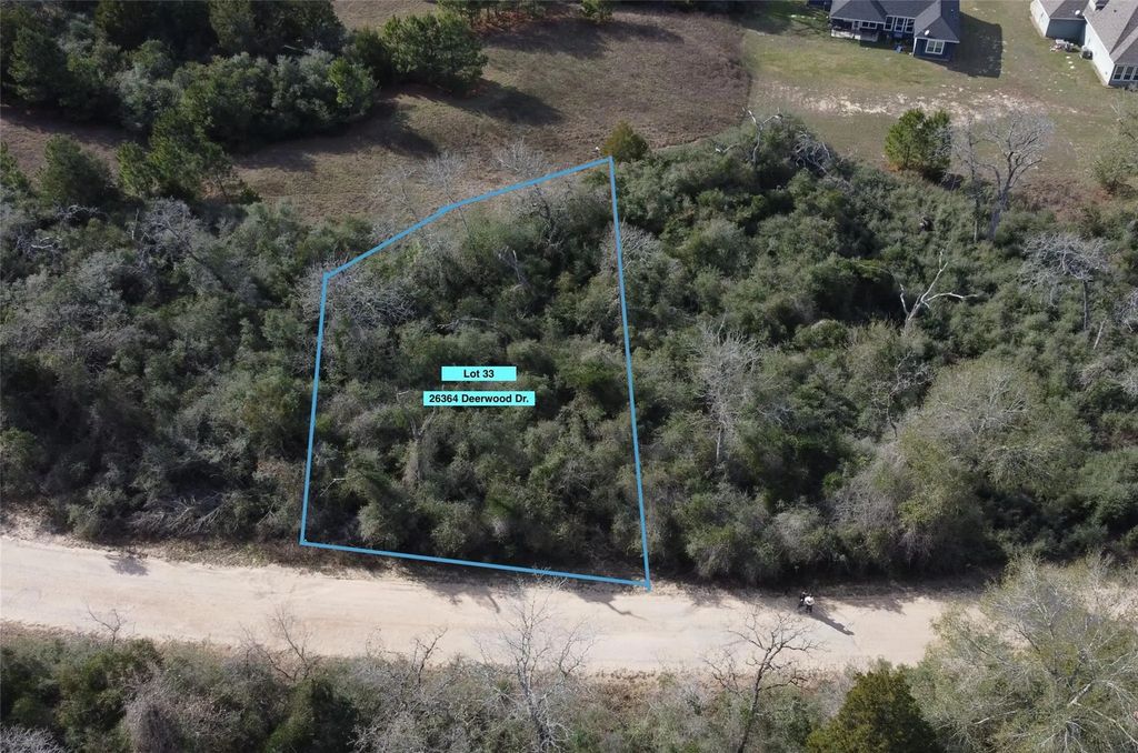 26364 Deerwood Drive, Hempstead