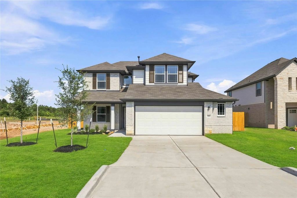 15921 Cy Young Court, Splendora