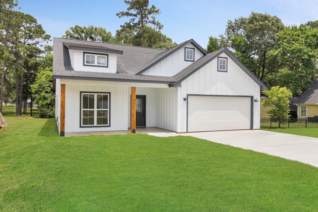 611 Bridgeview, Onalaska