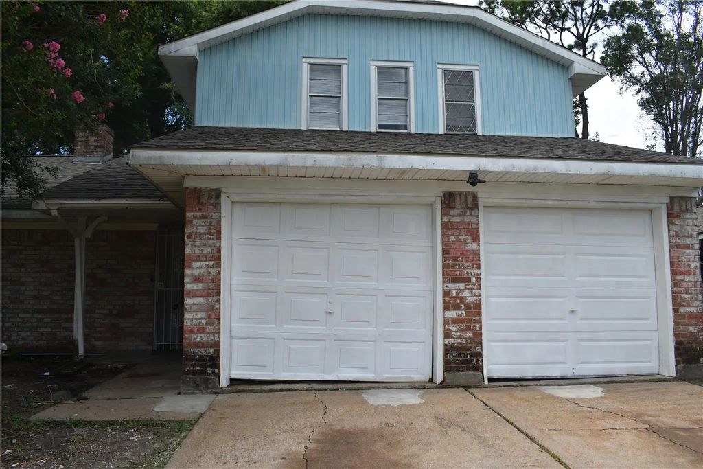 6718 Rowell Court, Houston