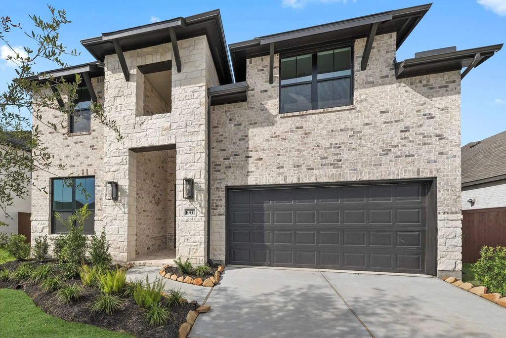 6431 Redwood Forest Drive, Manvel