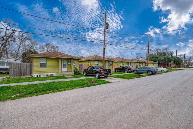 3938 King Street, Houston