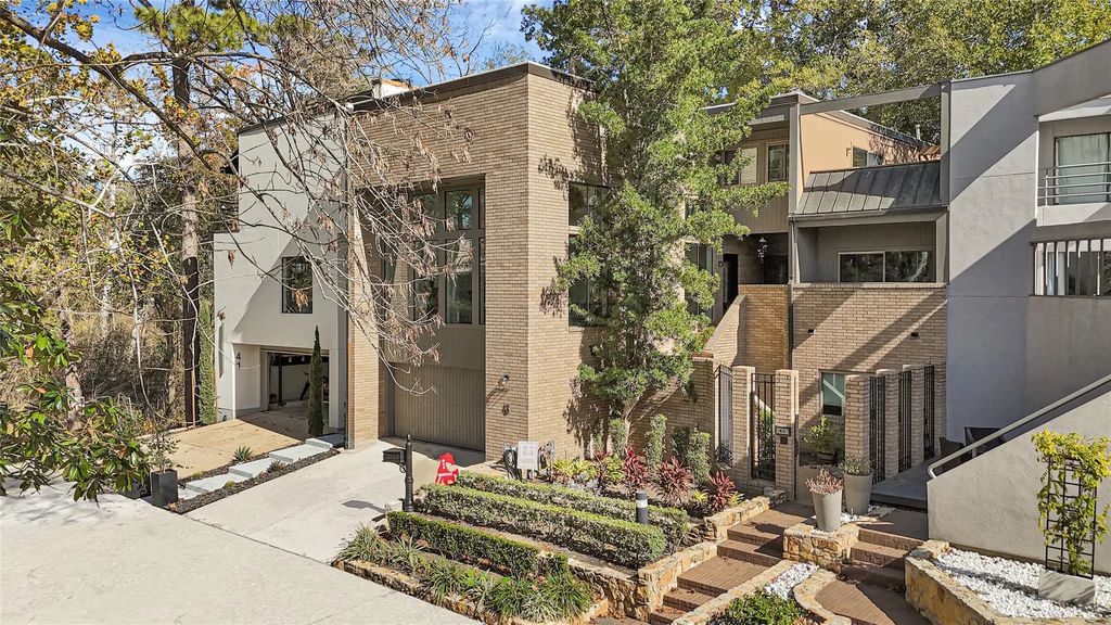 43 Legend Lane, Houston